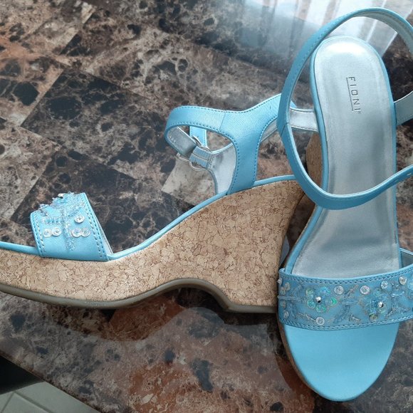 FIONI Blue Shoes - Picture 3 of 3